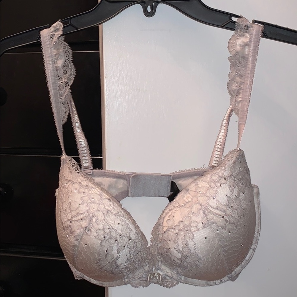 Victoria Secret Very Sexy Push up bra 34DD